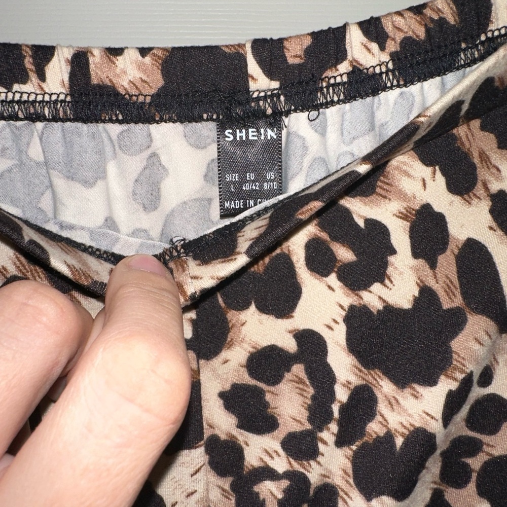 NWOT leopard large stretchy flare pants from Shein. - Picture 3 of 3